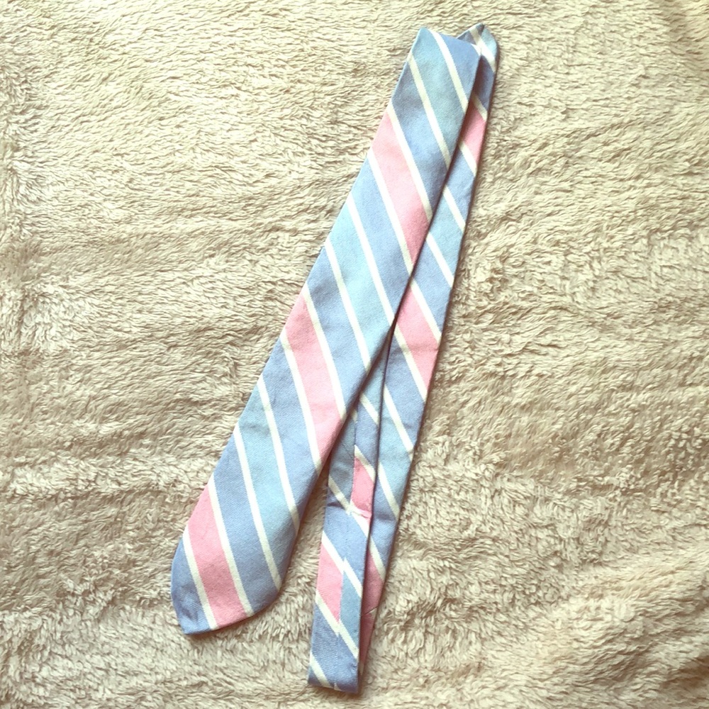 Brooks Brothers Blue and Pink Striped Tie